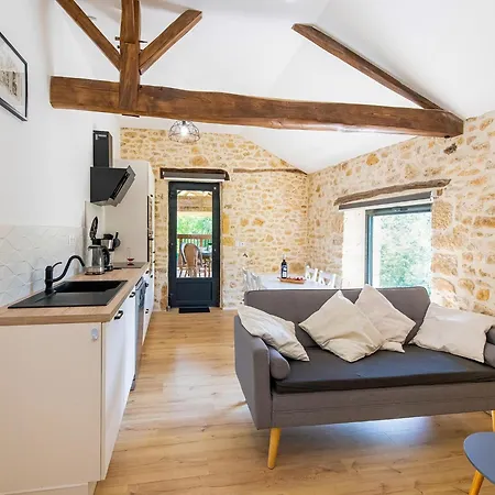 Renovated In With Pool * Soturac