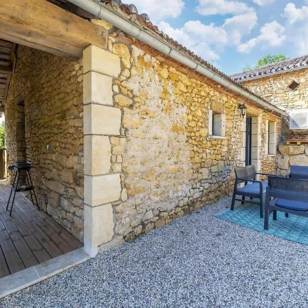 Renovated In With Pool